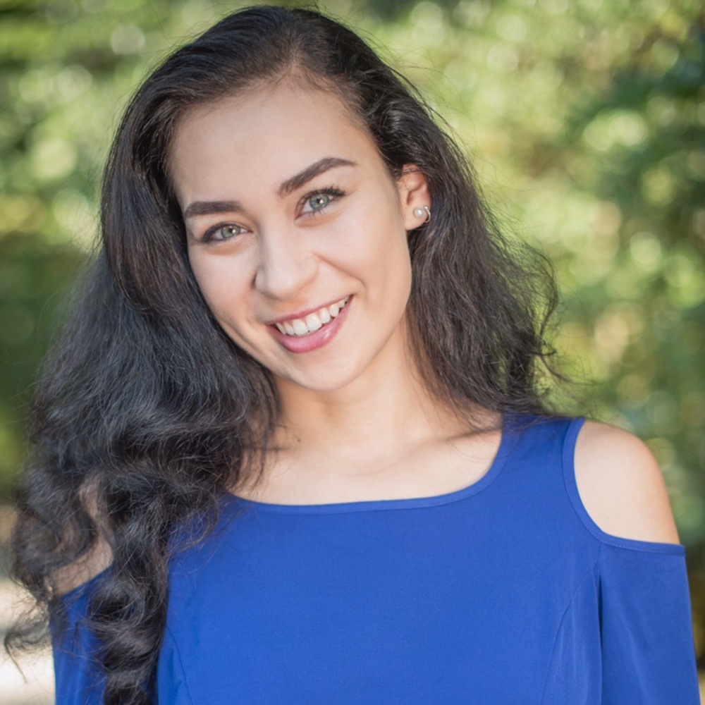 Meet your Posher, Hannah